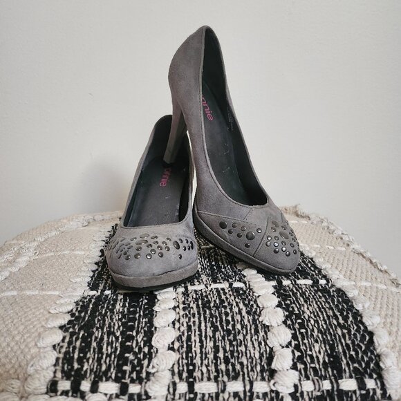 Grey Pumps with Studded Embellishments - Picture 1 of 5